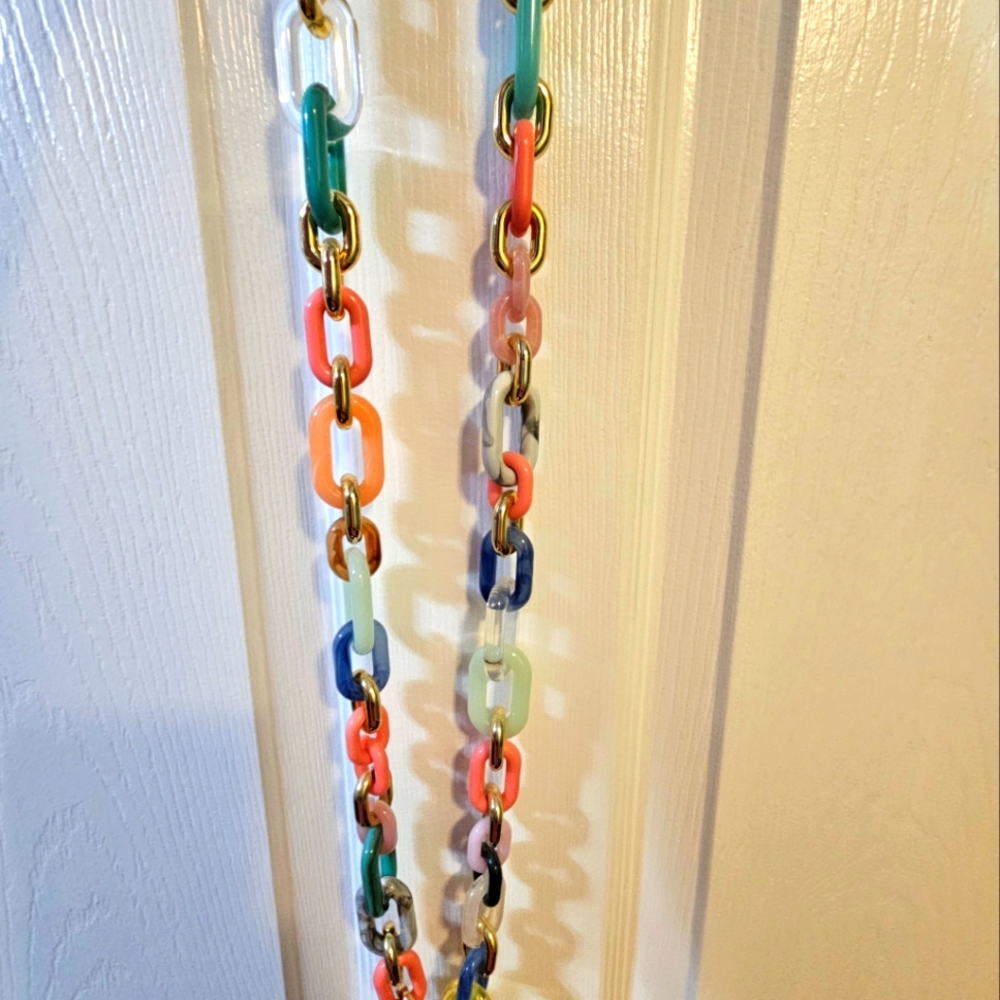 Multi color Plunder necklace